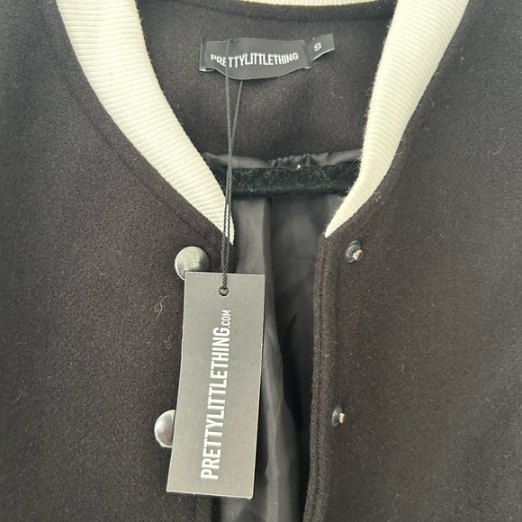 NWT Pretty Little Thing Contrast Trim Wool Look Bomber Jacket in Black & White - Picture 6 of 8